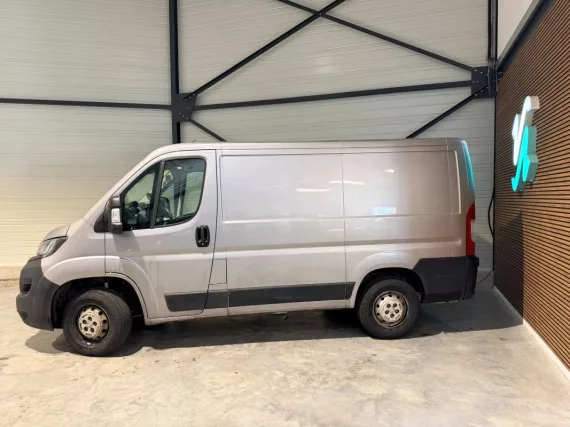 Image secondaire de Peugeot Boxer Camionnette 2.2 BlueHDi 140