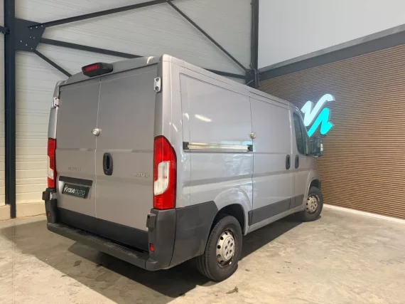 Image secondaire de Peugeot Boxer Camionnette 2.2 BlueHDi 140