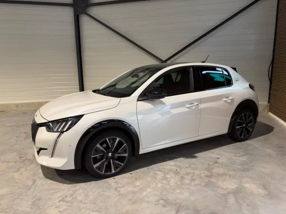 Image secondaire de Peugeot 208 II 1.5 BlueHDI 100 GT Line