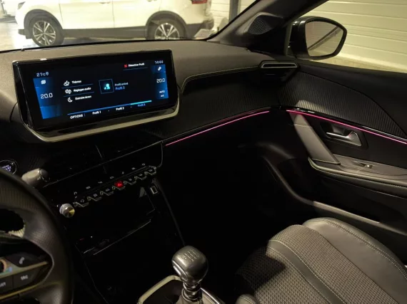 Image secondaire de Peugeot 208 II 1.5 BlueHDI 100 GT Line