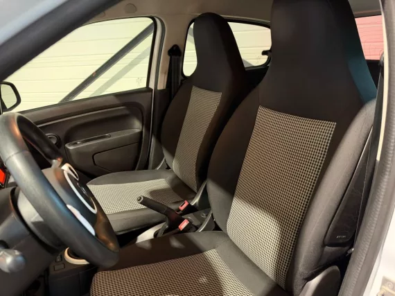 Image secondaire de Renault Twingo III 1.0 SCe 65 life